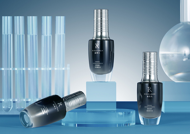 天貓發布“萬能瞳妝公式”,持續引領彩瞳妝容化趨勢 天貓發布“萬能瞳妝公式”,持續引領彩瞳妝容化趨勢